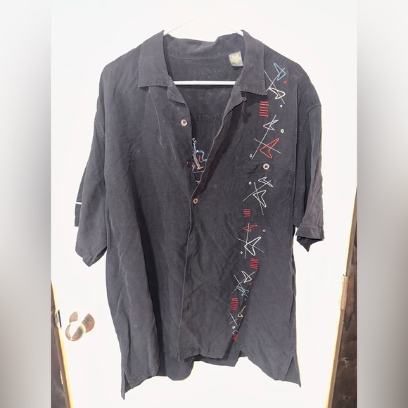 Tori Richard Black Shirt with Colorful Geometric Embroidery - Picture 1 of 2